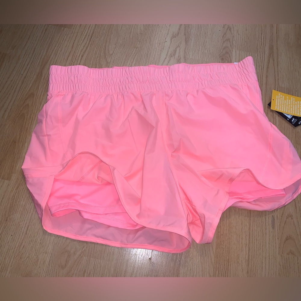 Athletic works short XXXL(22) NWT Neon